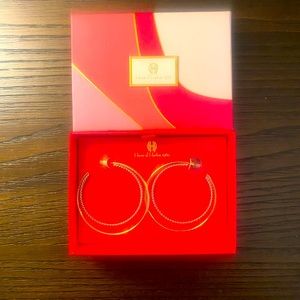 NEW House of Harlow 1960 two tone hoop earrings